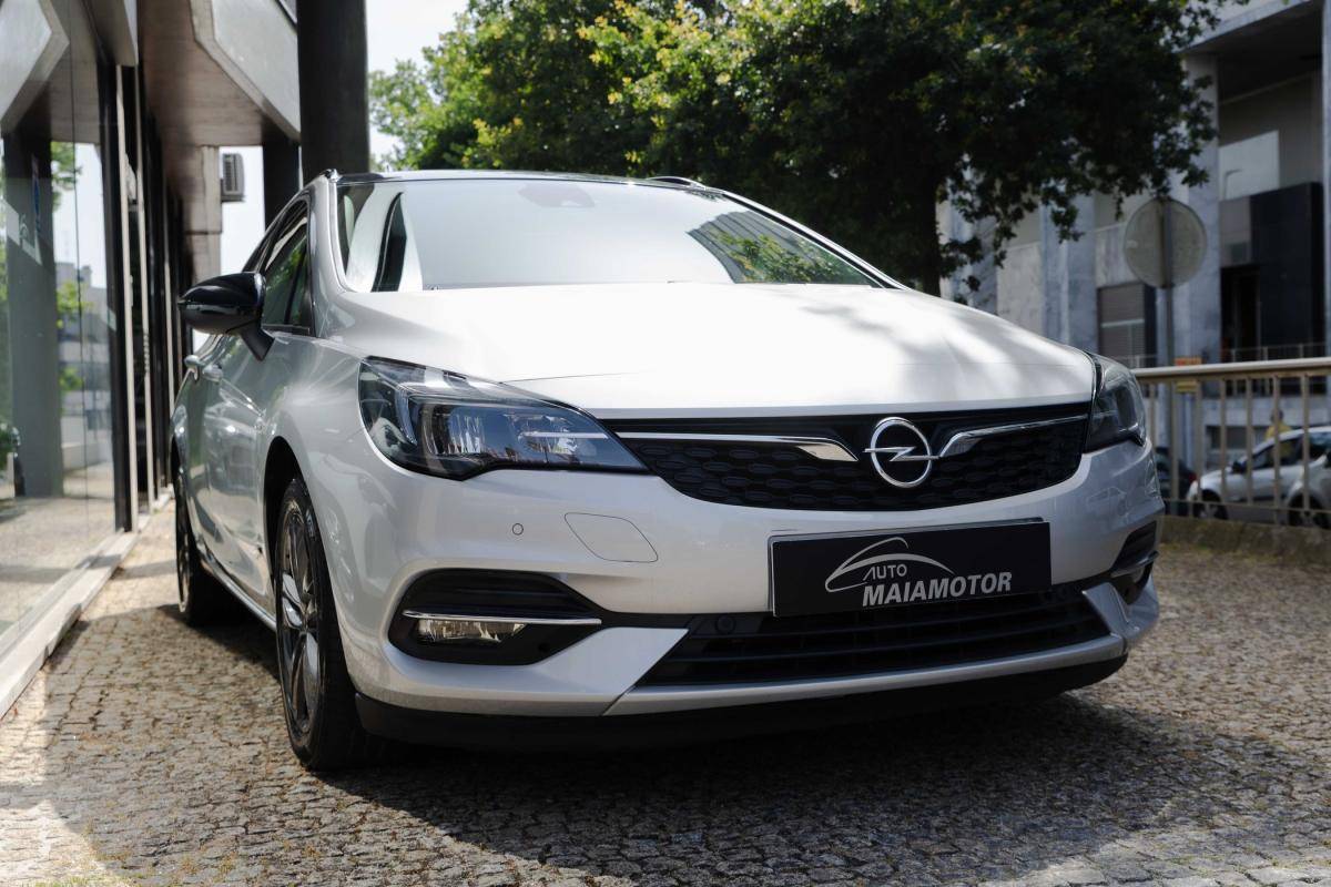 opel-astra-sport-tourer-2021-diesel-1496cc