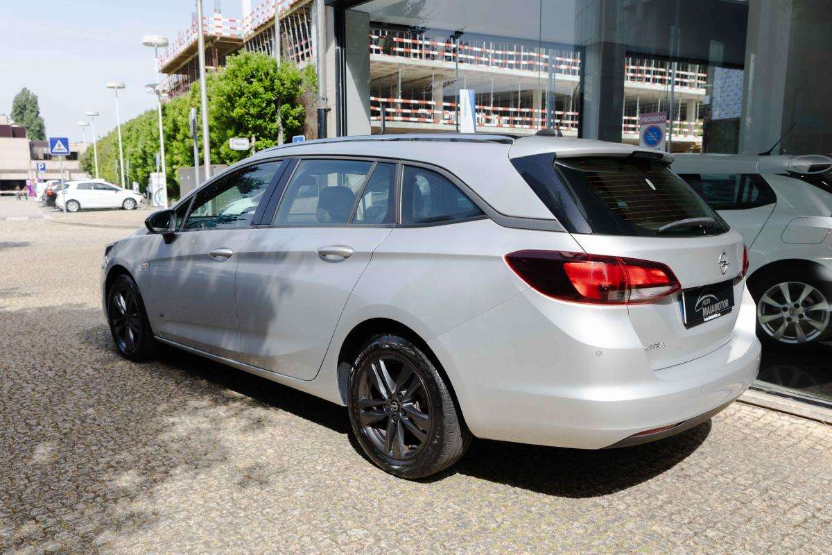 opel-astra-sport-tourer-2021-diesel-1496cc