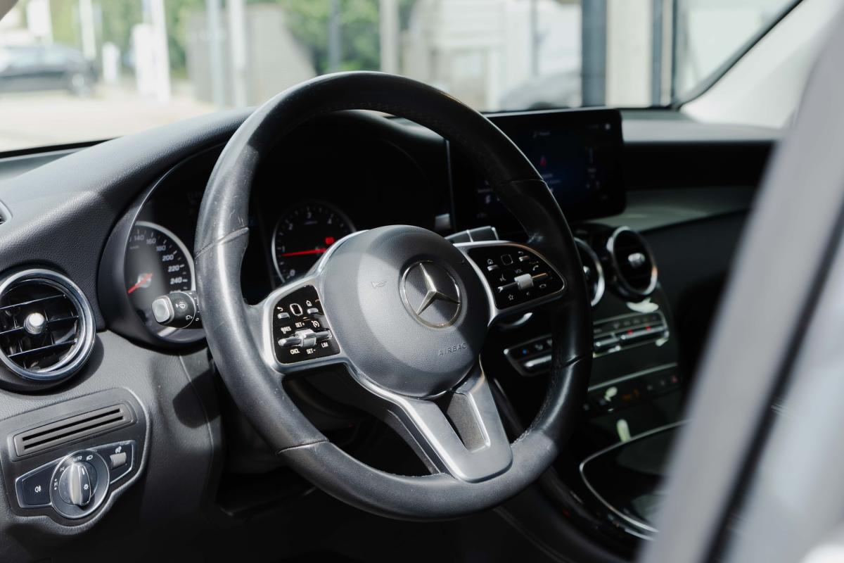 mercedes-benz-glc-2019-diesel-1950cc