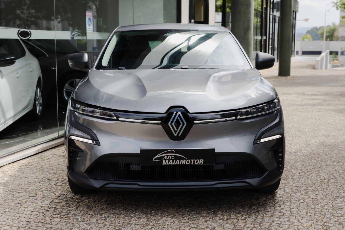 renault-megane-e-tech-2023-eletrico-500cc