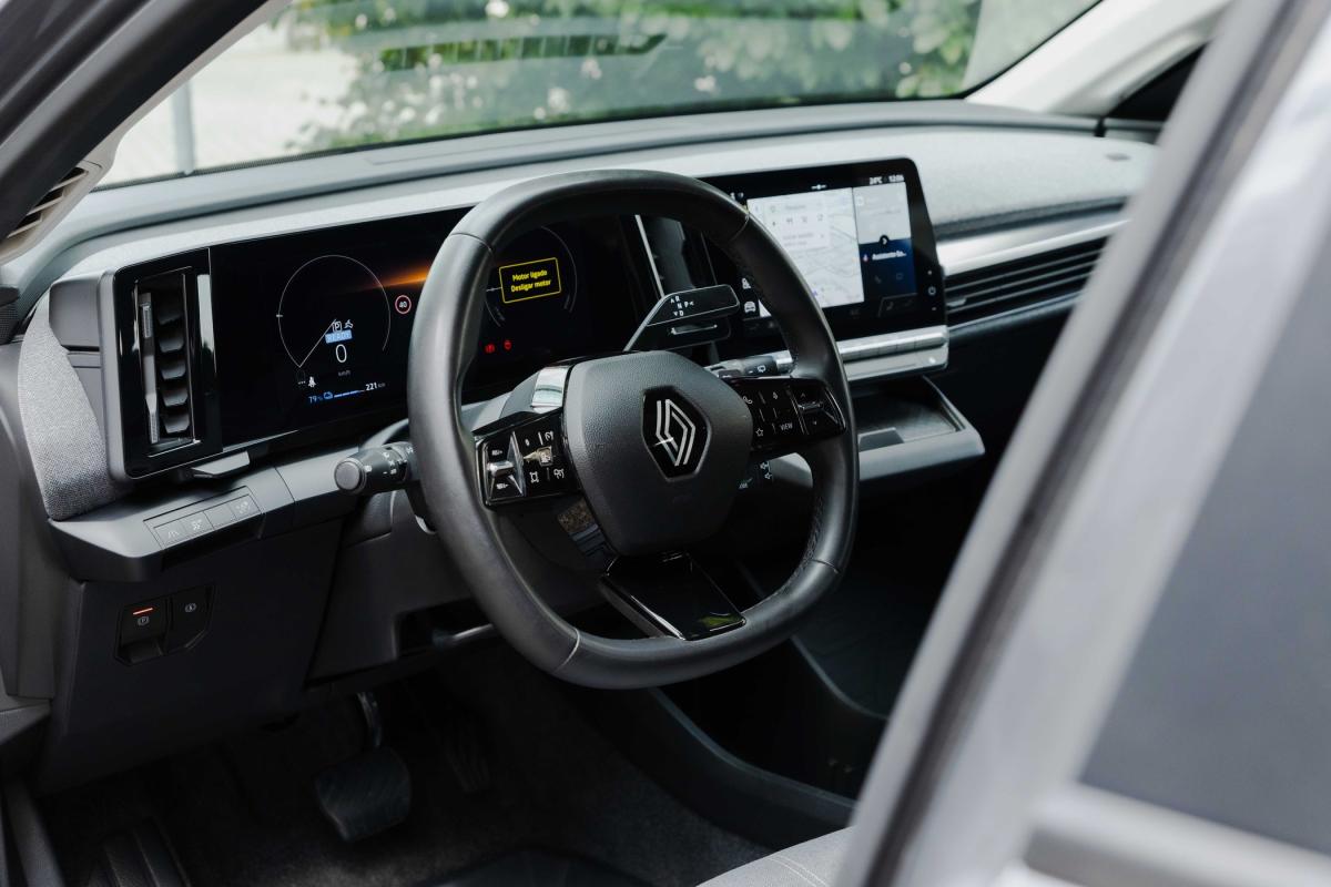 renault-megane-e-tech-2023-eletrico-500cc