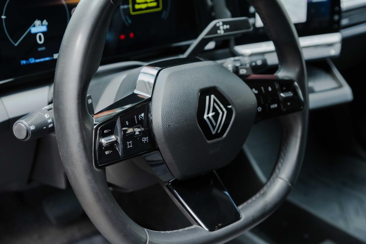 renault-megane-e-tech-2023-eletrico-500cc