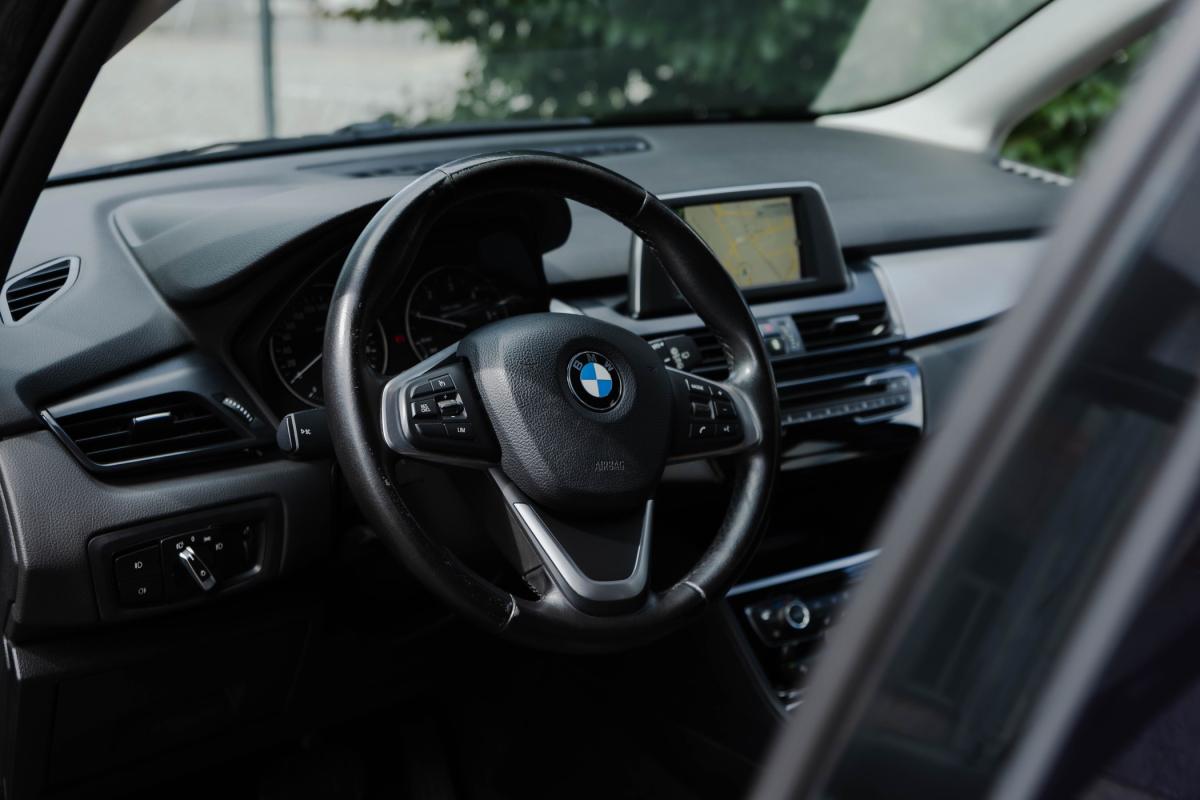 bmw-serie-2-2016-diesel-1496cc