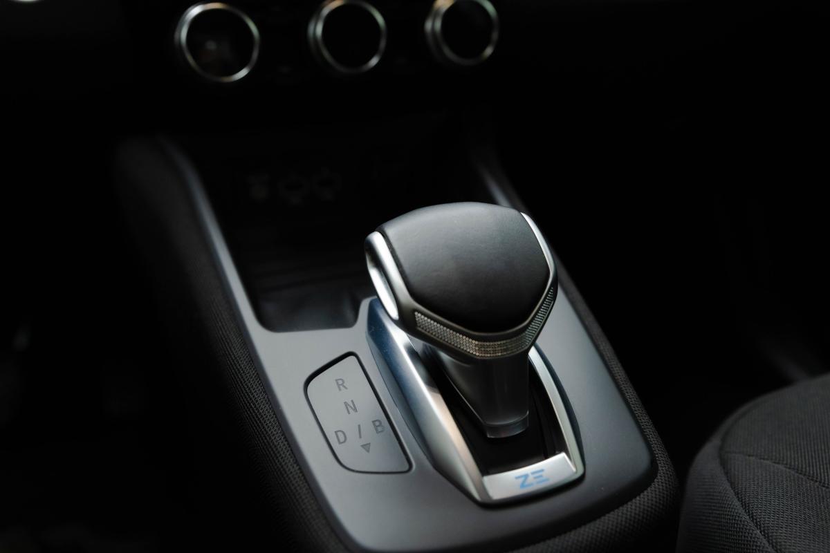 renault-zoe-2021-eletrico-500cc