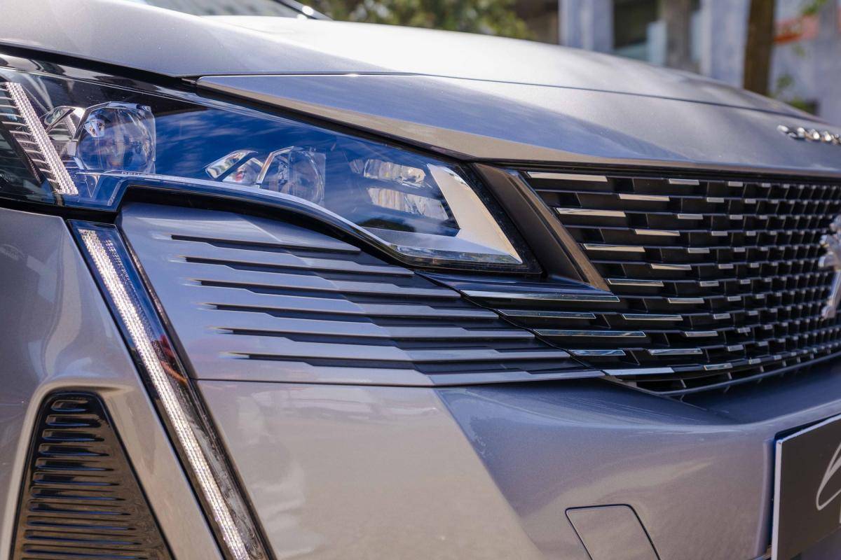peugeot-5008-2021-gasolina-1199cc