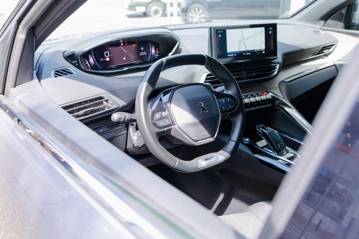 peugeot-5008-2021-gasolina-1199cc