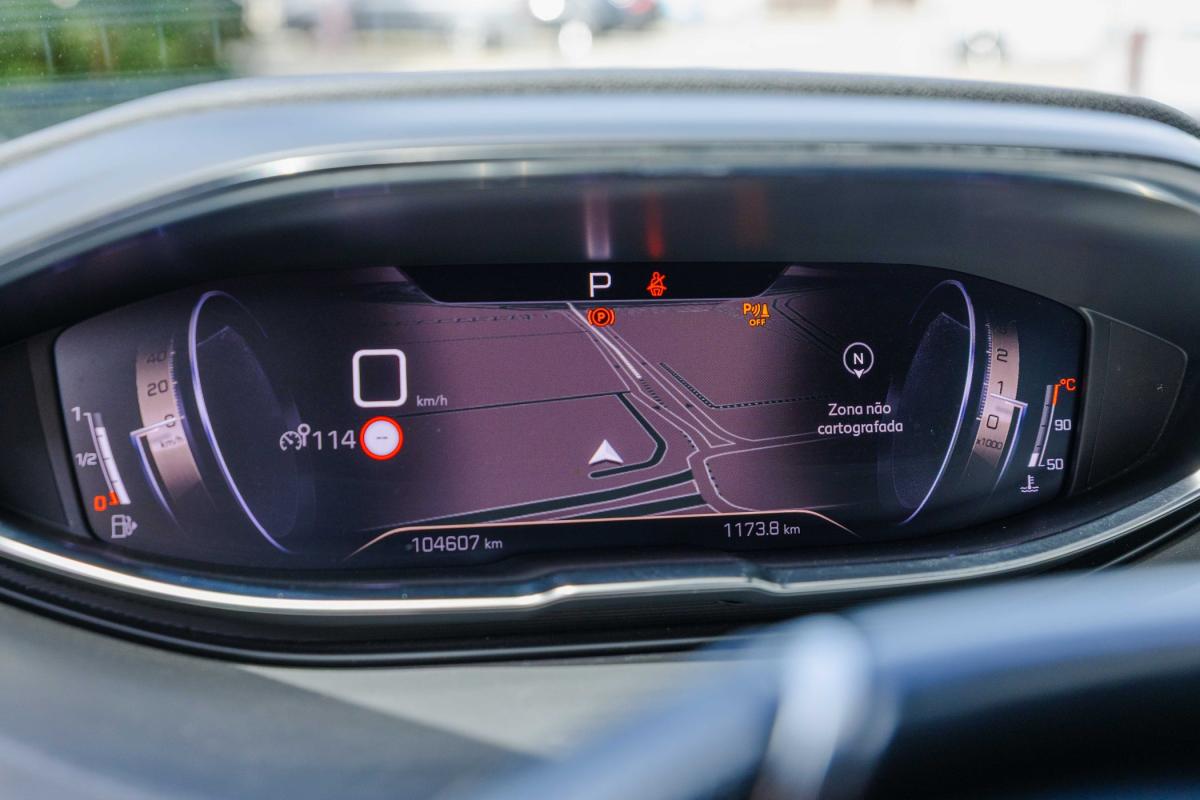 peugeot-5008-2021-gasolina-1199cc