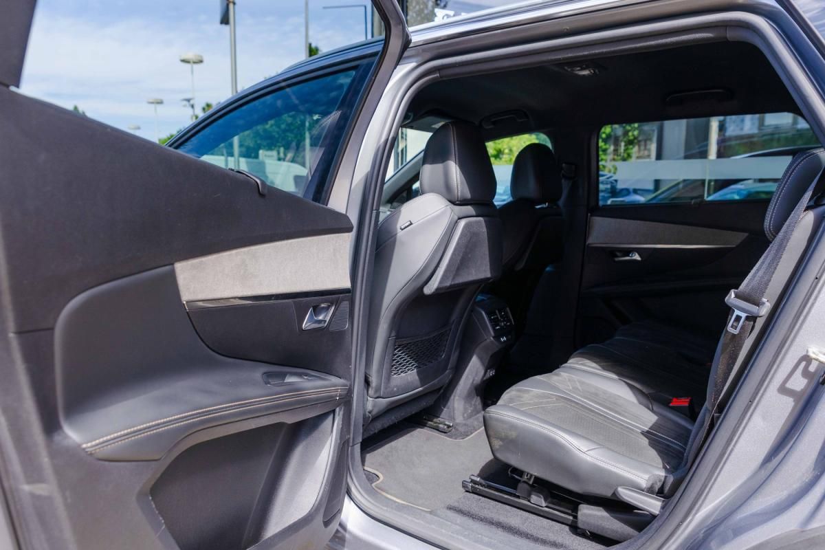 peugeot-5008-2021-gasolina-1199cc