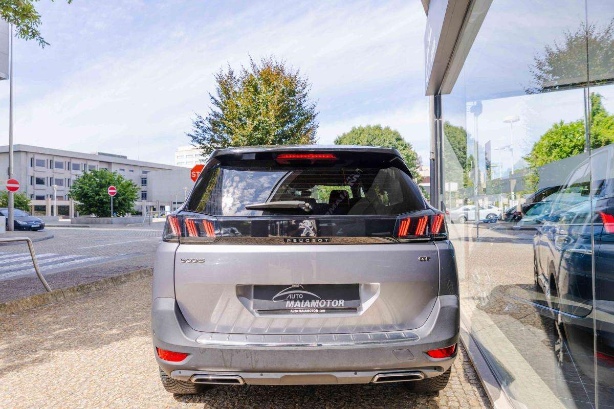 peugeot-5008-2021-gasolina-1199cc