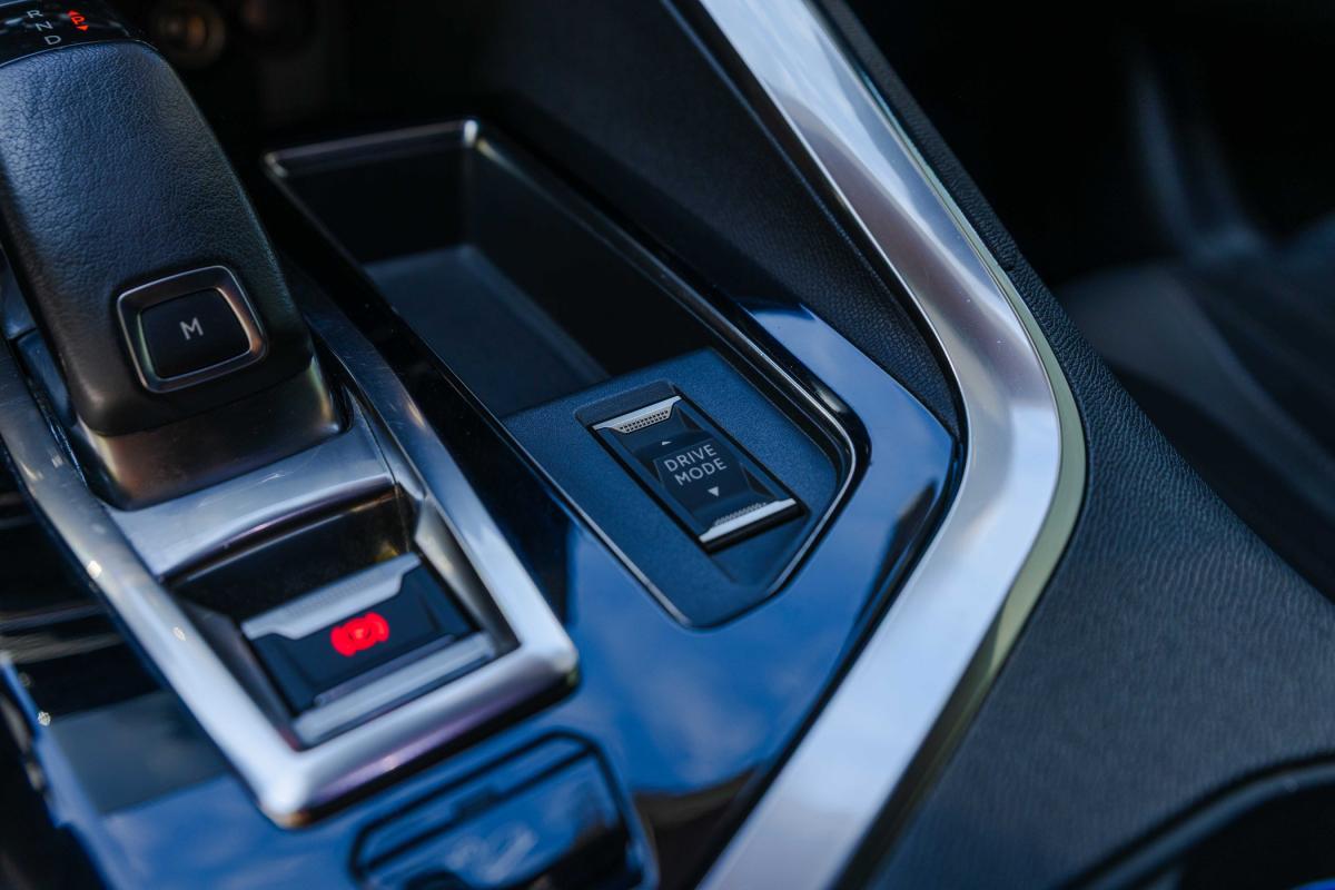 peugeot-5008-2021-gasolina-1199cc