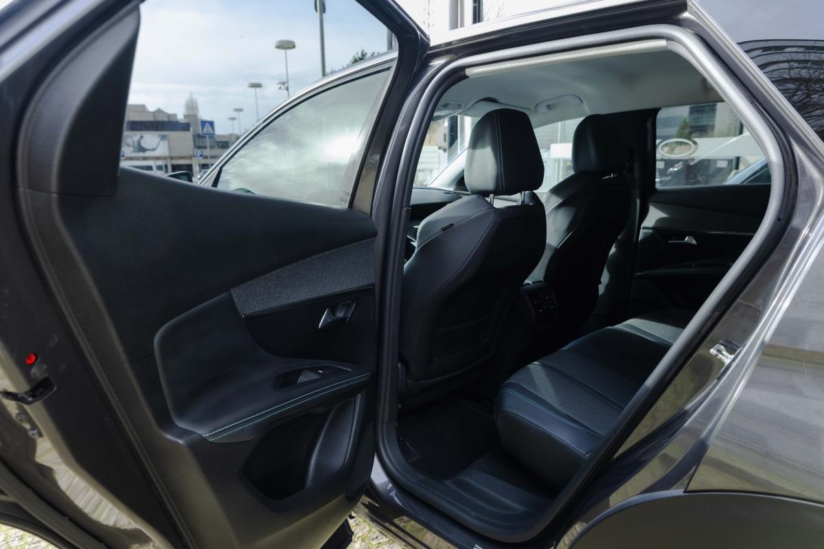 peugeot-3008-2022-gasolina-1199cc