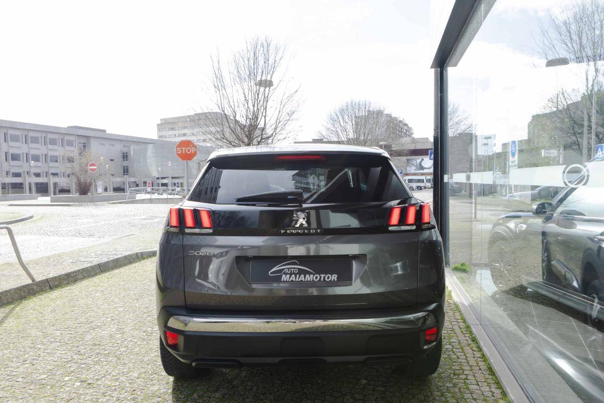 peugeot-3008-2022-gasolina-1199cc