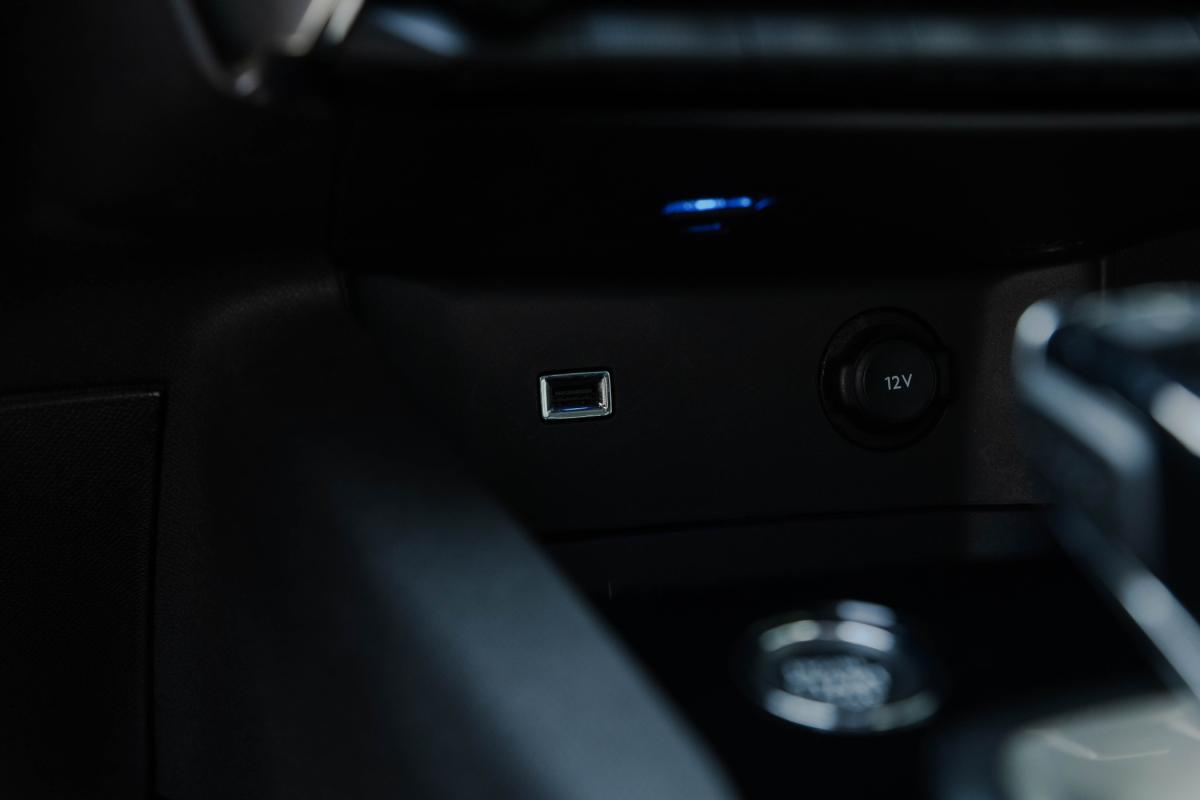 peugeot-3008-2022-gasolina-1199cc