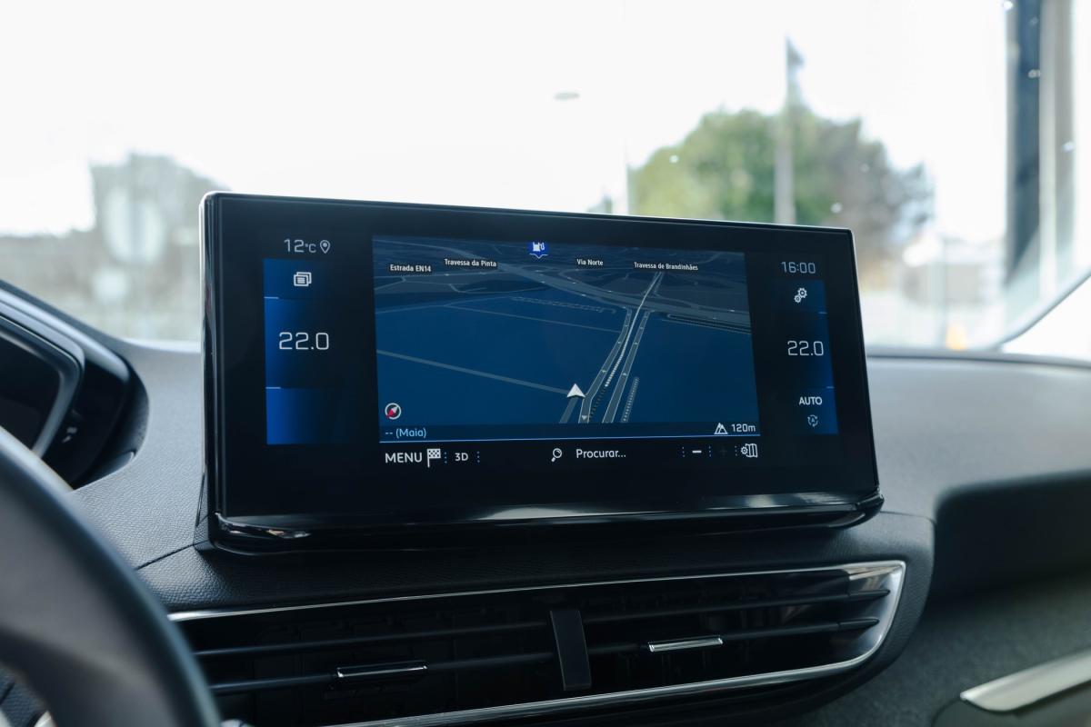peugeot-3008-2022-gasolina-1199cc