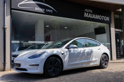 tesla-model-3-2023-eletrico-500cc