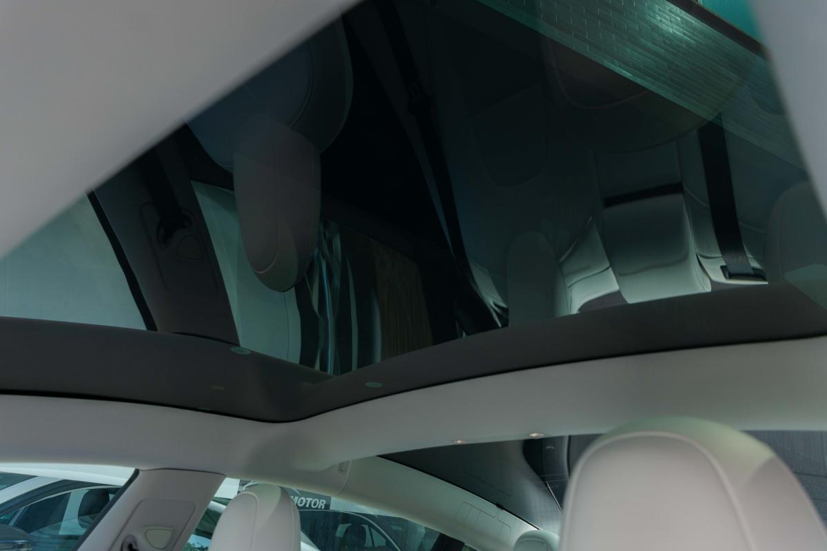tesla-model-3-2023-eletrico-500cc
