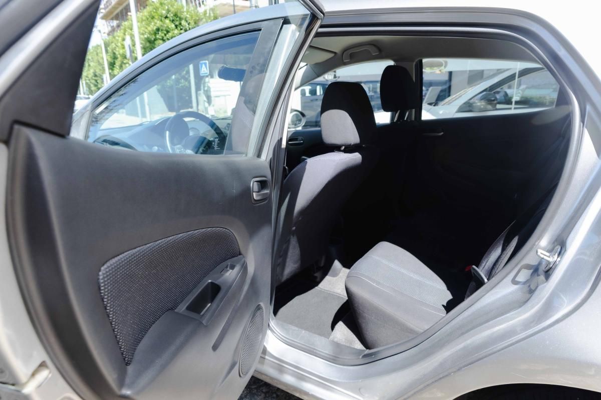 mazda-2-2010-gasolina-1349cc