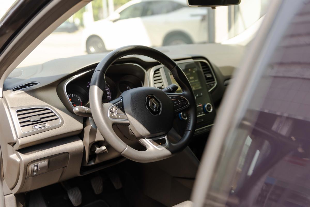 renault-megane-sport-tourer-2020-diesel-1461cc