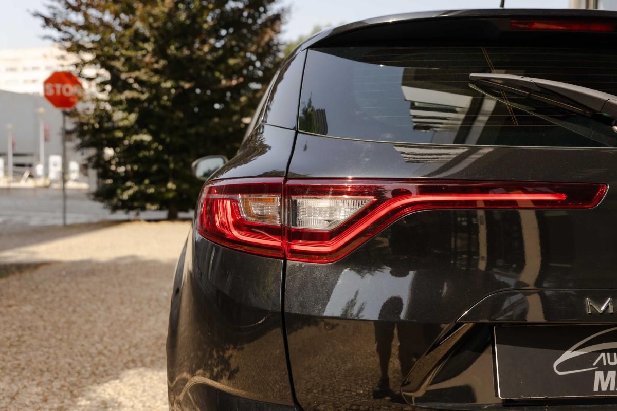 renault-megane-sport-tourer-2020-diesel-1461cc
