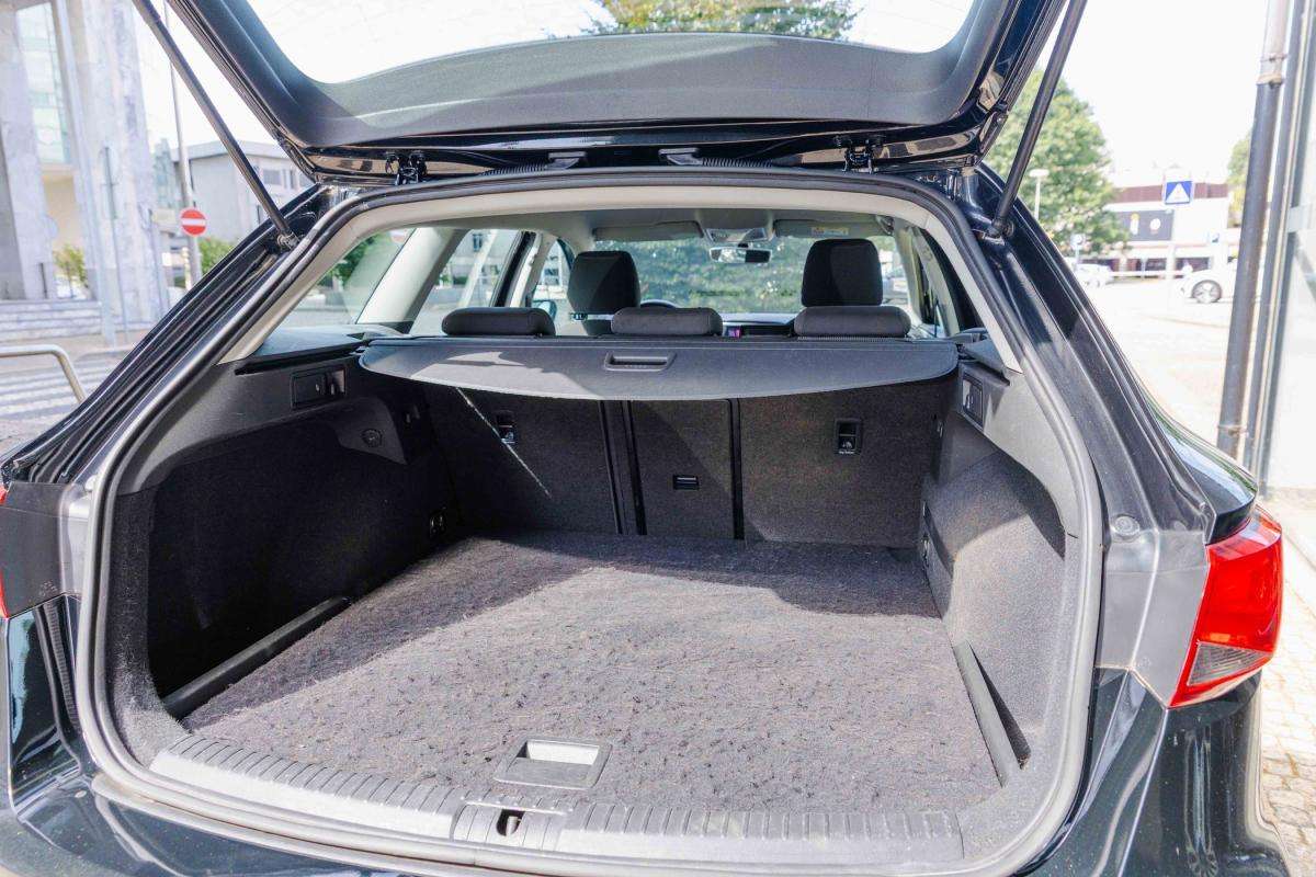 seat-leon-st-2019-diesel-1598cc