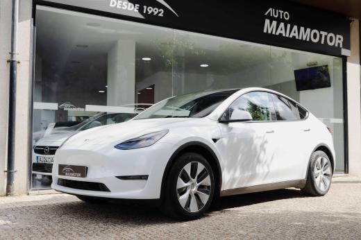 tesla-model-y-2022-eletrico-500cc