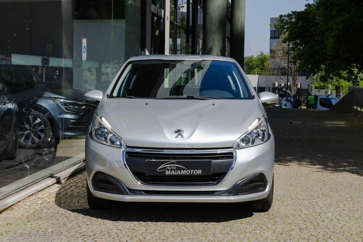 peugeot-208-2016-gasolina-1199cc