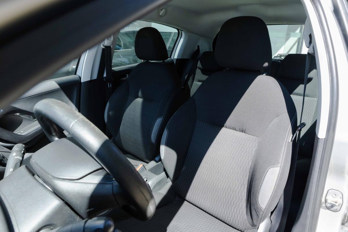 peugeot-208-2016-gasolina-1199cc