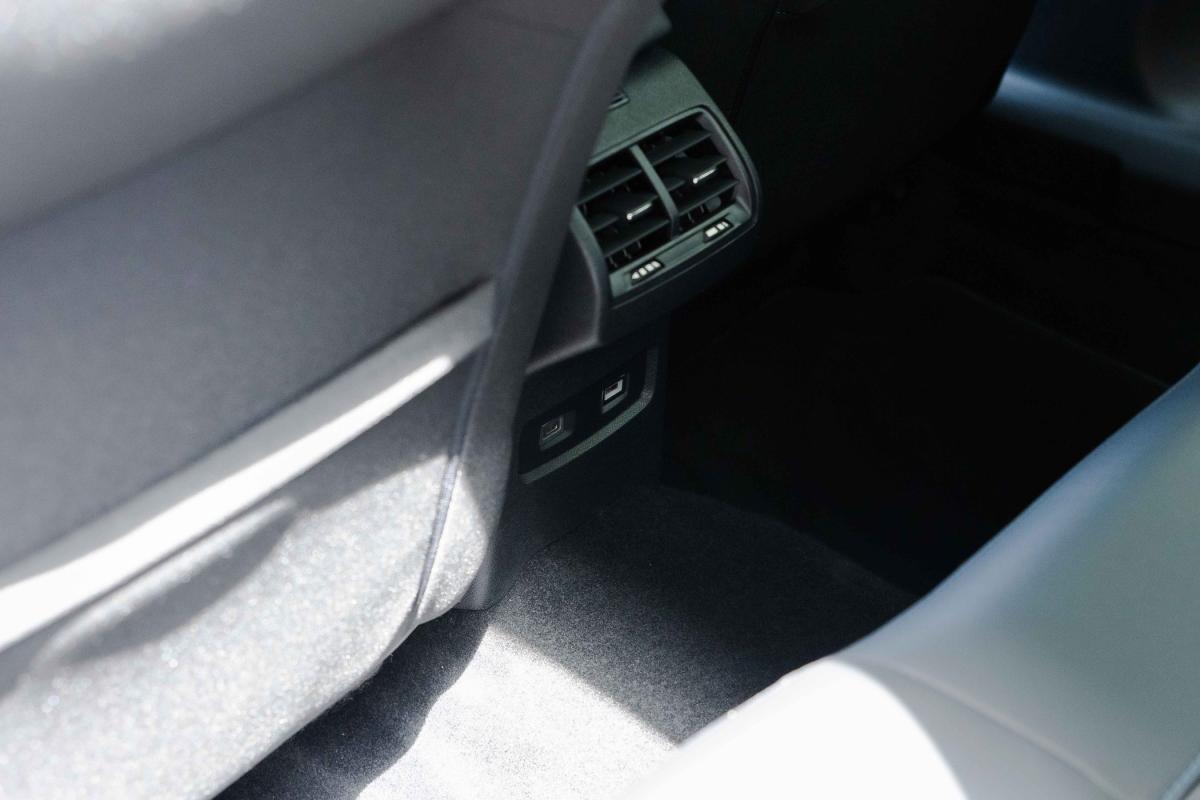 citroen-c4-2022-eletrico-500cc