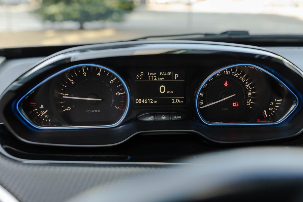 peugeot-2008-2019-gasolina-1199cc