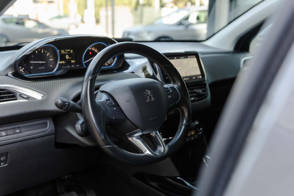 peugeot-2008-2019-gasolina-1199cc