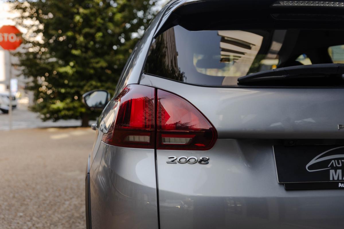 peugeot-2008-2019-gasolina-1199cc