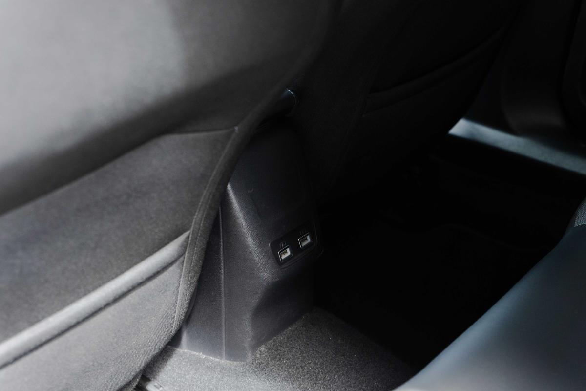 peugeot-2008-2022-gasolina-1199cc
