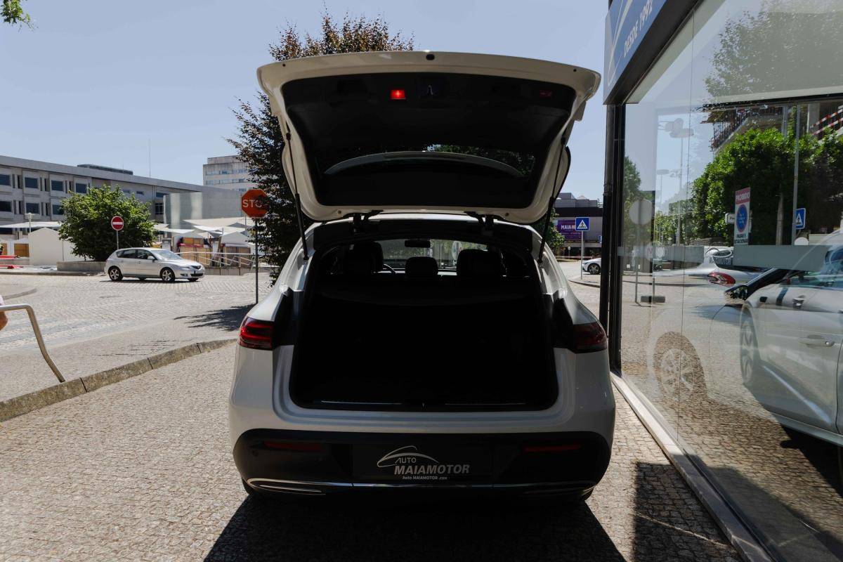 mercedes-benz-eqc-2022-eletrico-500cc