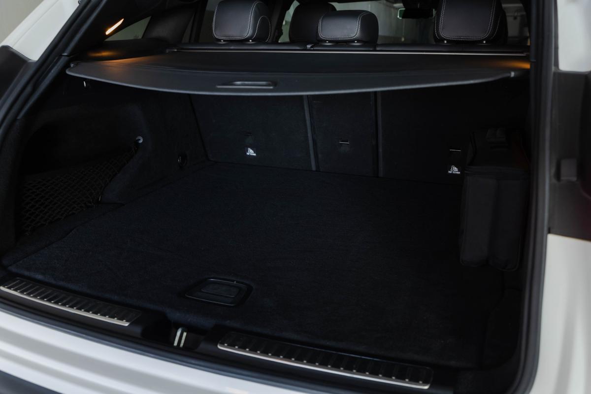 mercedes-benz-eqc-2022-eletrico-500cc