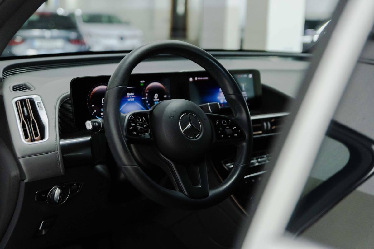 mercedes-benz-eqc-2022-eletrico-500cc