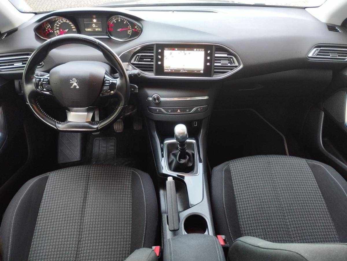 peugeot-308-sw-2019-diesel-1499cc