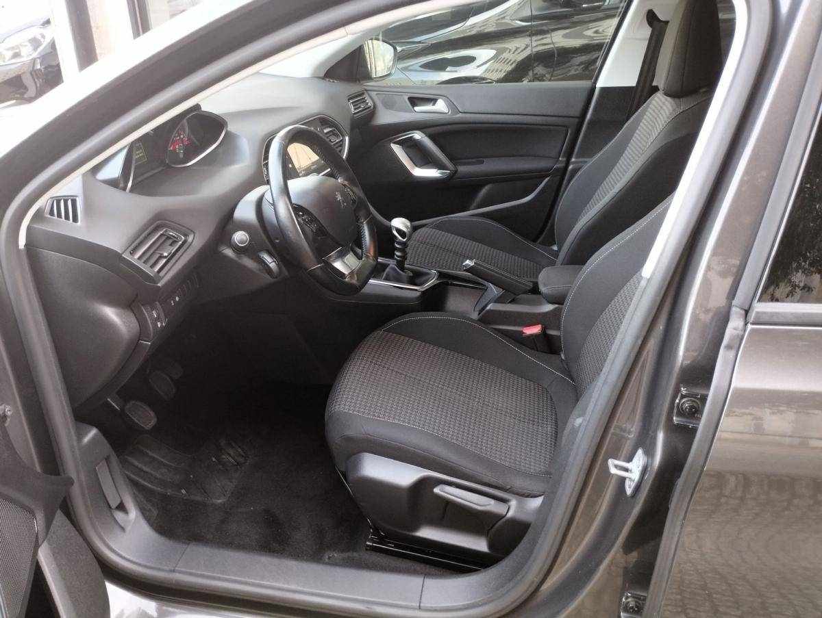 peugeot-308-sw-2019-diesel-1499cc