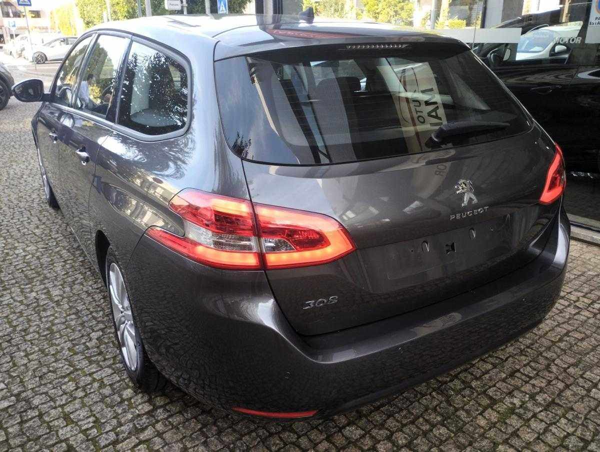 peugeot-308-sw-2019-diesel-1499cc