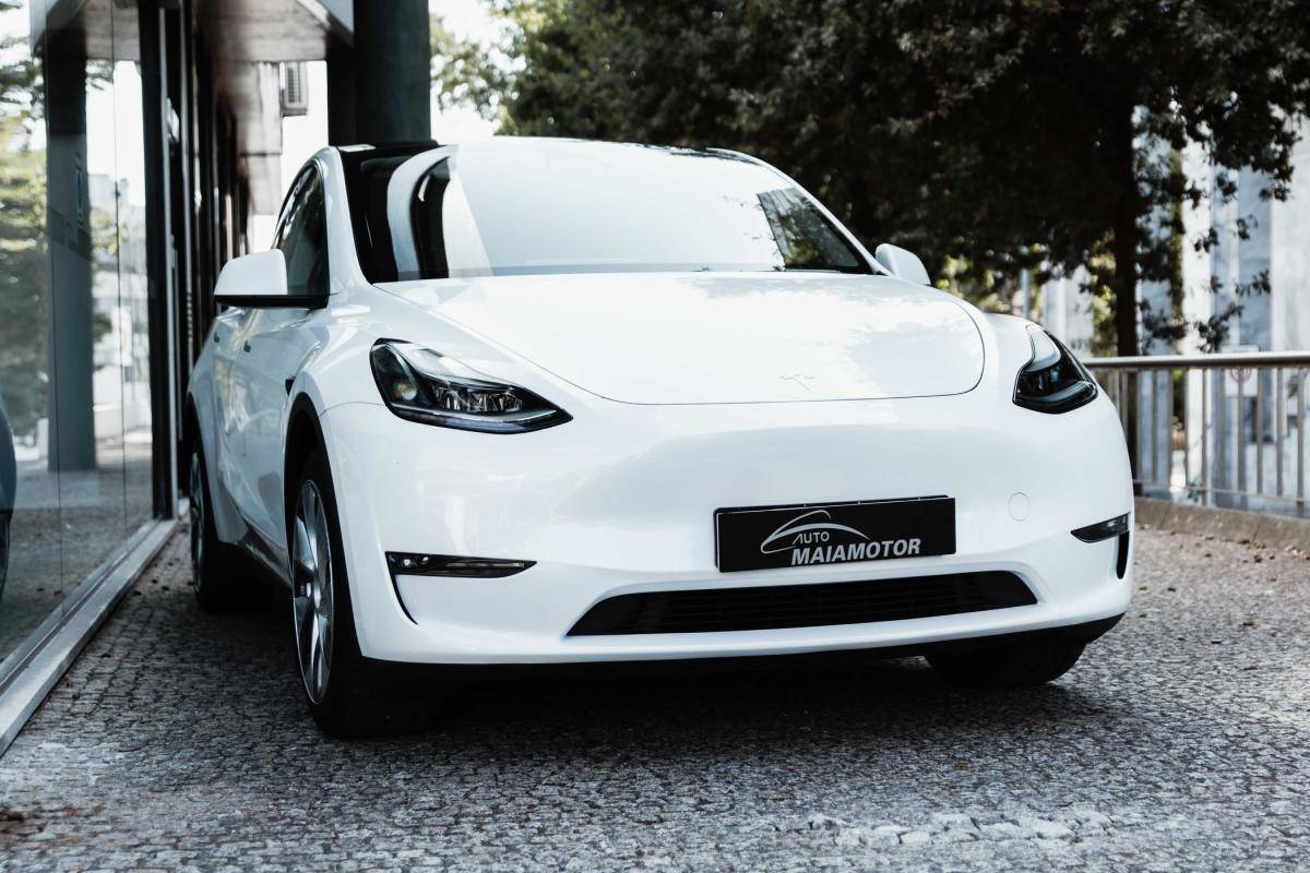 tesla-model-y-2023-eletrico-0cc