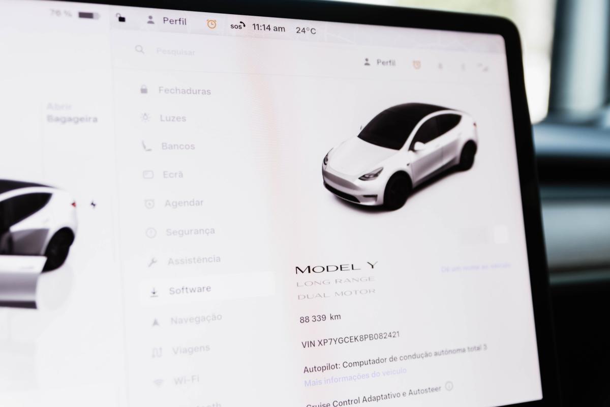 tesla-model-y-2023-eletrico-0cc