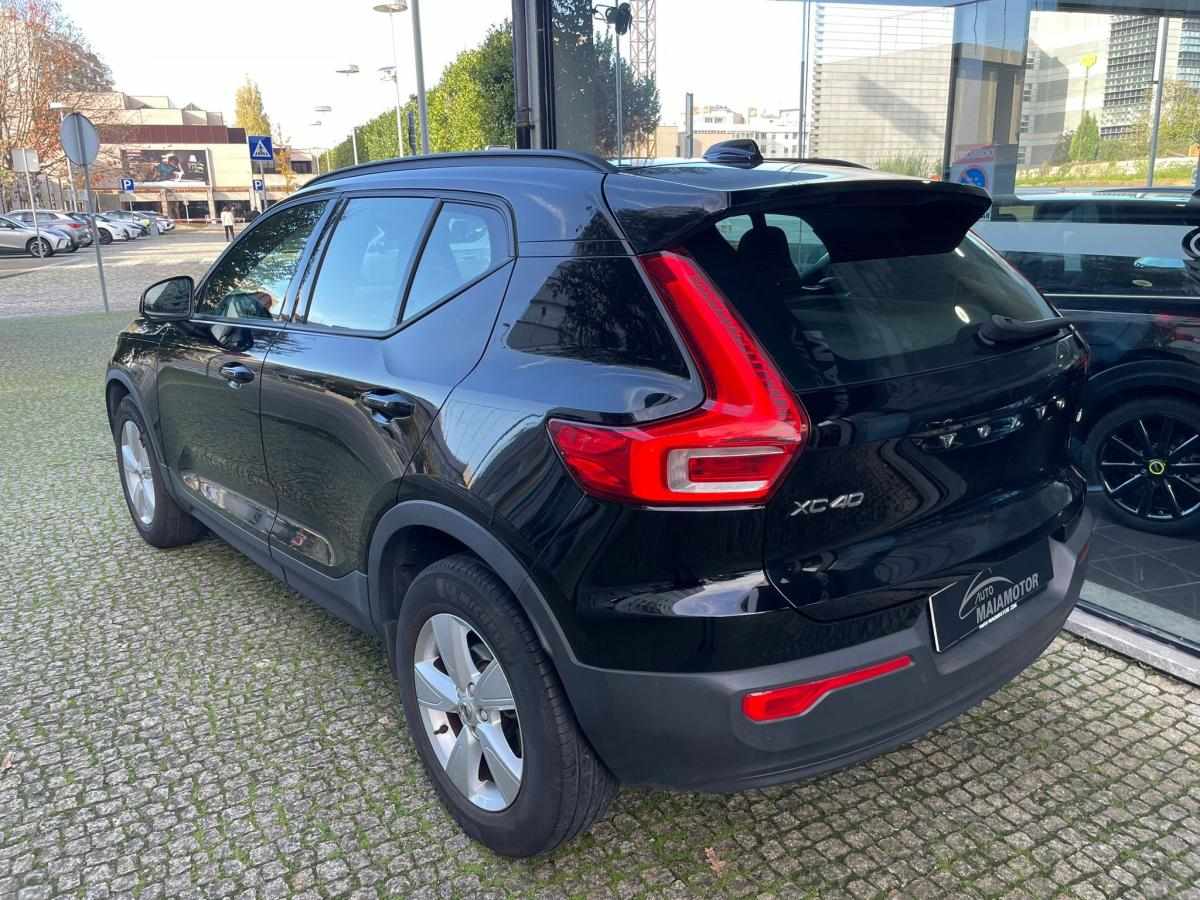 volvo-xc40-2022-gasolina-1477cc