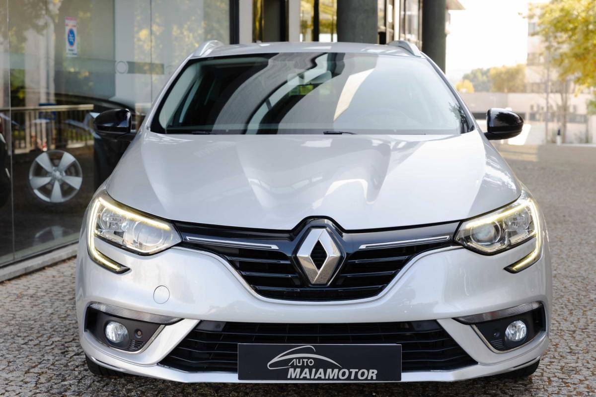 renault-megane-sport-tourer-2020-diesel-1461cc