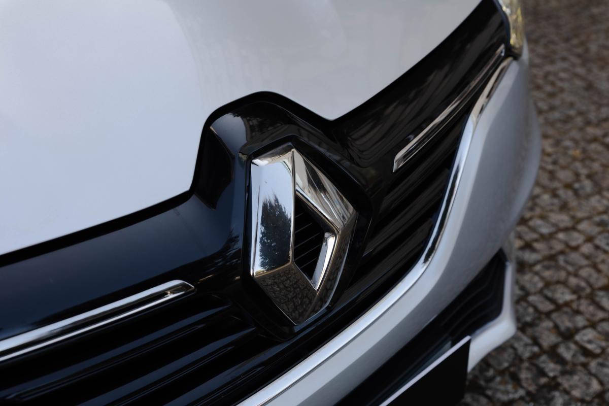 renault-megane-sport-tourer-2020-diesel-1461cc