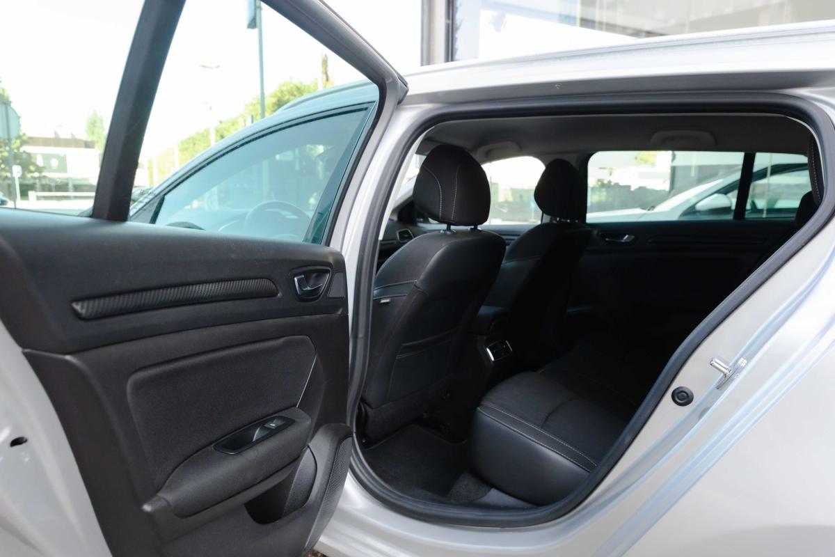 renault-megane-sport-tourer-2020-diesel-1461cc