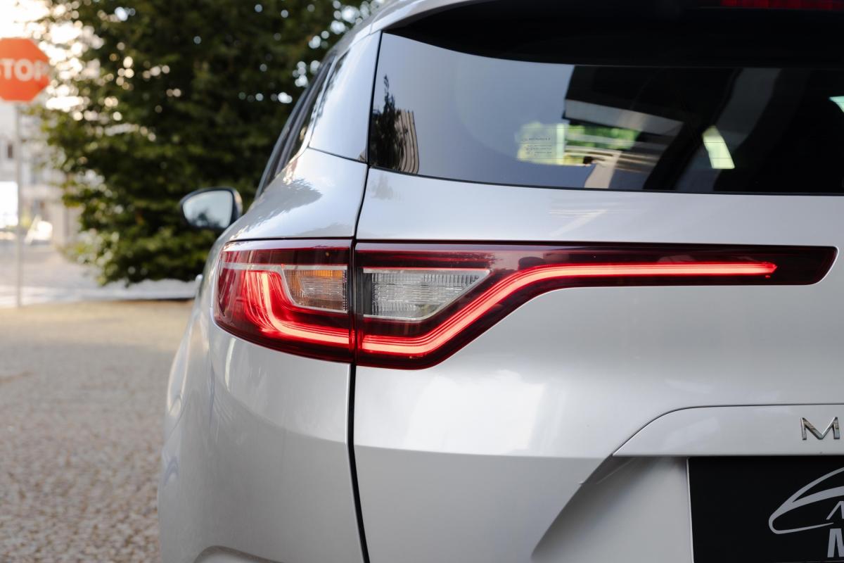 renault-megane-sport-tourer-2020-diesel-1461cc