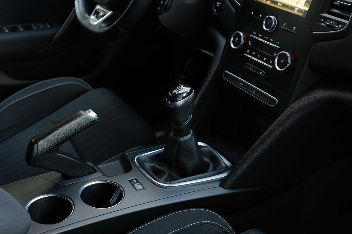renault-megane-sport-tourer-2020-diesel-1461cc