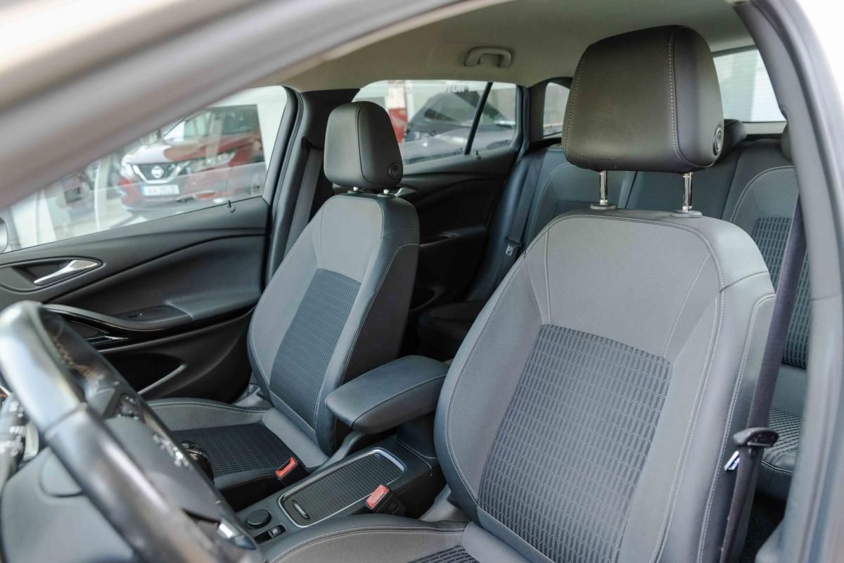 opel-astra-sport-tourer-2021-diesel-1496cc
