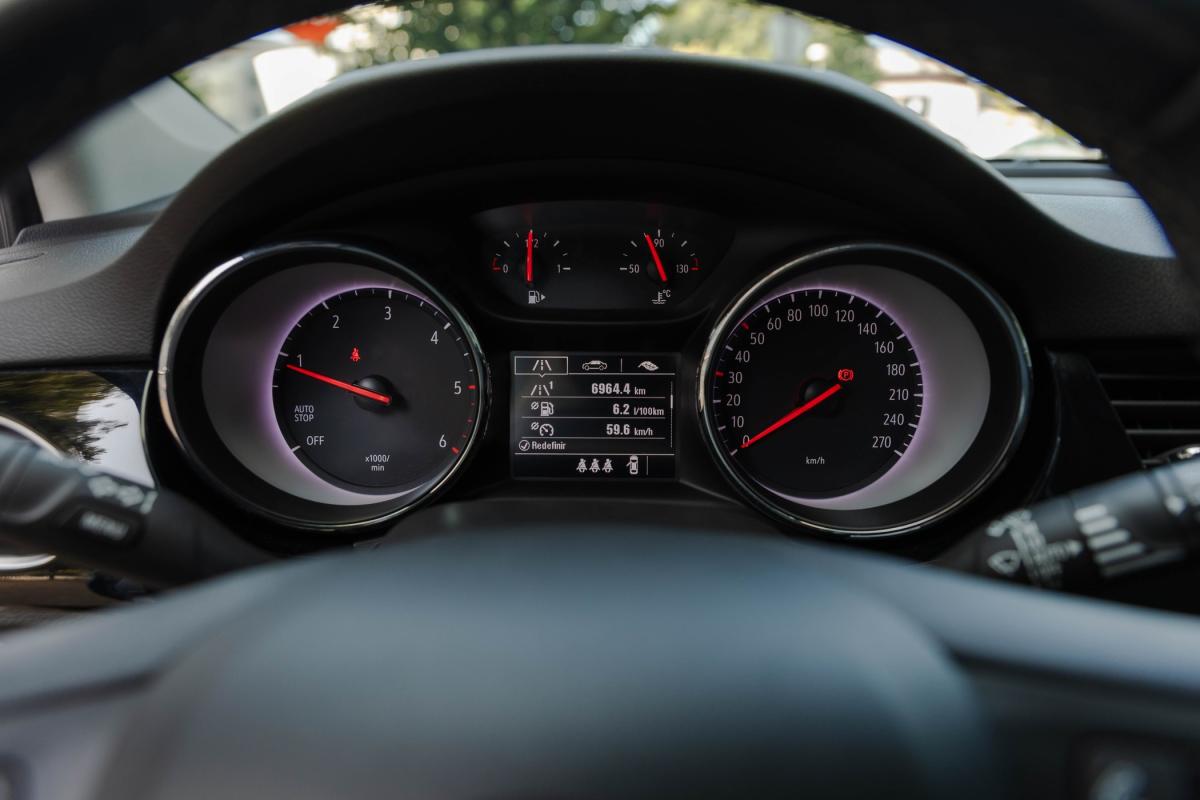 opel-astra-sport-tourer-2021-diesel-1496cc