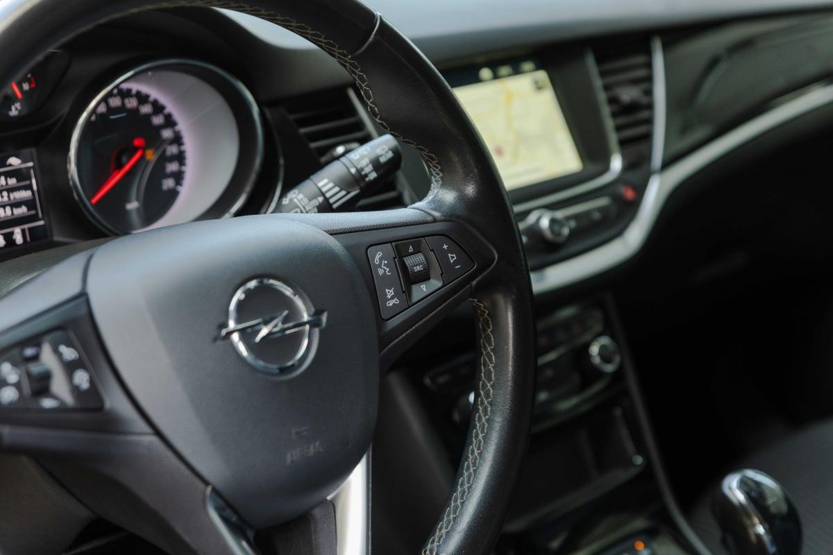 opel-astra-sport-tourer-2021-diesel-1496cc
