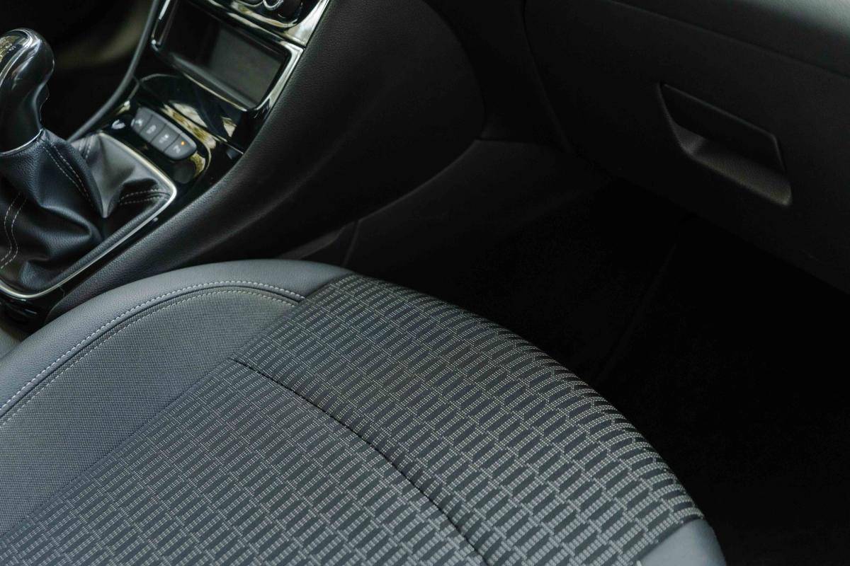 opel-astra-sport-tourer-2021-diesel-1496cc